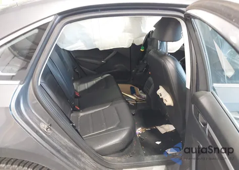 2017 Volkswagen Passat 1.8T R-Line from USA, damaged, VIN 1VWDT7A33HC030045